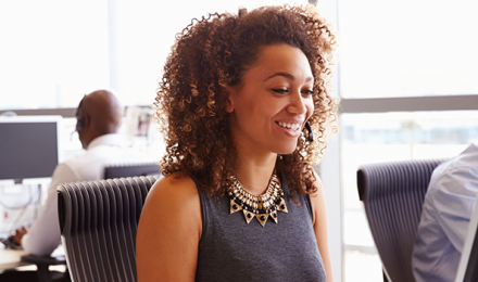4-Ways-to-Infuse-Your-Brand-Personality-into-Email-Signatures