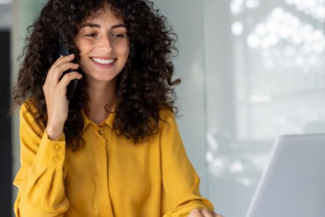 How Generative AI Transforms Collaboration and Enhances Workflows Mitel header